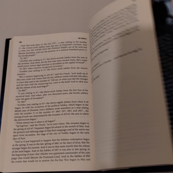 The Oracle Book - Picture 4 of 6